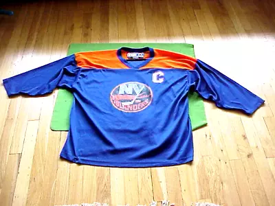 VTG Y2K Michael PECA 27 New York NY ISLANDERS Hockey CCM Blue Jersey XL NHL HTF • $25