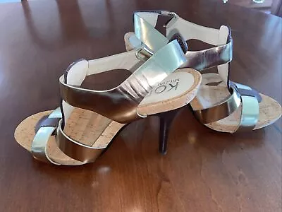 Michael Kors Womens Size 8 High Heel Gold Open Toe Shoe EUC • $15.99