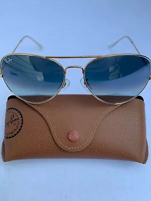 Ray-Ban Aviator Sunglasses 001/32 RB3026 62m Gold Frame With Grey Gradient Lens • $1