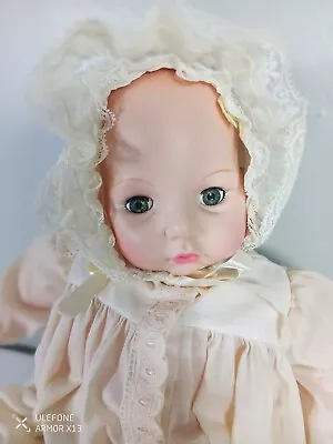 VTG 1966 Madame Alexander Doll 18  Original  Victoria  Christening Crier Doll • $49.98