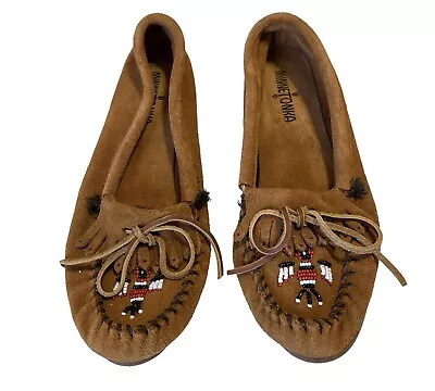 Minnetonka Beaded Thunderbird Brown Suede Hard Sole Moccasins Womens Sz 8.5 • $18.50