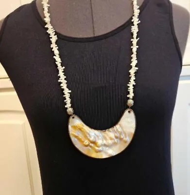 🔥MAKE OFFER!  VINTAGE PEARL NECKLACE.. Incredible  Blister Pearl! • $36.99