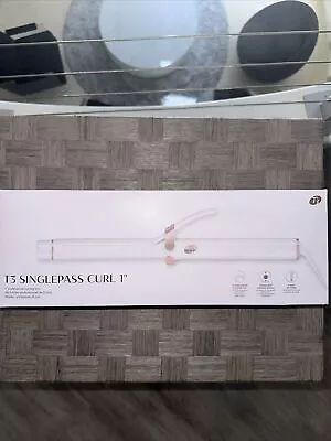 T3 SinglePass Curl 1 Inch Professional Curling Iron • $75