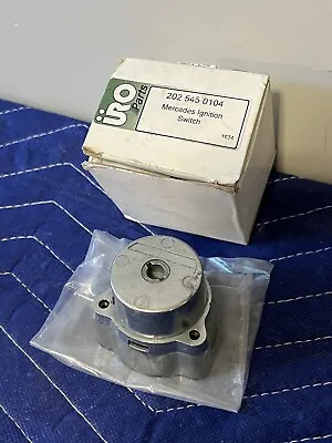 URO Mercedes Benz W124 W126 R170 S124 Ignition Switch 2025450104 • $36.79