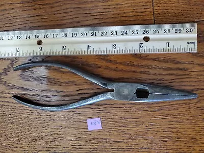 Vintage Snap On 196 Vacuum Grip 7  Needle Nose Pliers W/ Side Cutter USA • $19.99