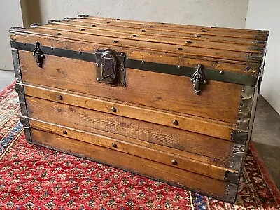 Antique Steamer Trunk Storage Chest Coffee Table Trunk & Key • £425