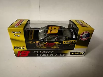 2008 Elliott Sadler Stanley Action NASCAR Diecast 1:64 • $11.99