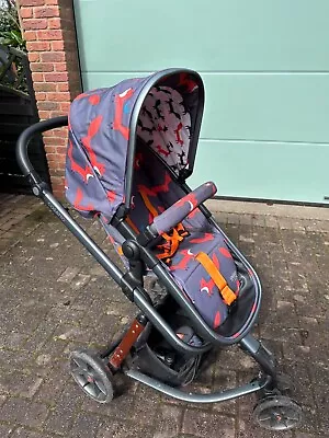 Cosatto Giggle 3 Charcoal Mister Fox Travel System Bundle • £59