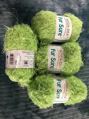 Moda Dea Fur Sure  Valley Green  Eyelash Yarn-4 Skeins 98 Yards Each • $12.95