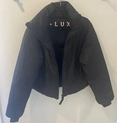 Decjuba Women’s Black Crop Puffer Jacket Size S (AU 8-10) • $60