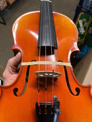 $169 • Buy Suzuki Nagoya Model 220 1/8 Size Violin  