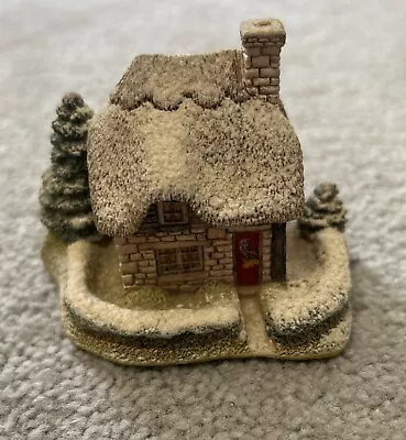 Lilliput Lane Hollytree House Cottage 1992 Unboxed And No Deeds • £0.99