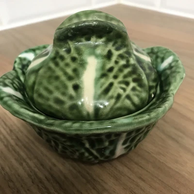 £10 • Buy VINTAGE PORTUGUESE GREEN CABBAGE LEAF LIDDED Jam Pot Majolica