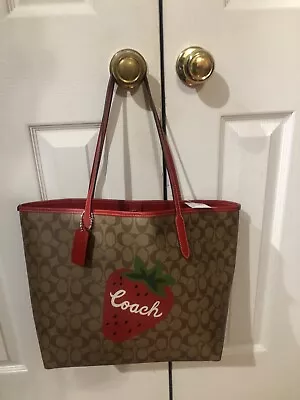 COACH CITY Khaki Signature Canvas Strawberry  Women Tote Bag • $179.99