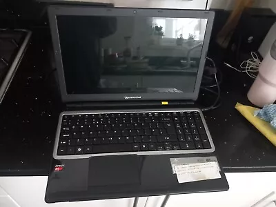 Packard Bell MS2384 Laptop  HDD Windows 8 With Charger Untested • £19.99