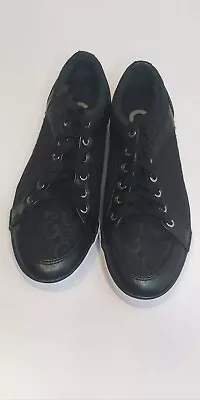 G By Guess Women's Sneakers Shoes Size 10M Black Lace Up Low Top ADORABLE #183 • $24.99