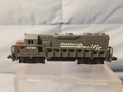 N Scale Southern Pacific Dummy Locomotive #9725 Model Train • $4.50