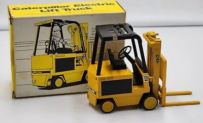 Vintage NZG Diecast CAT Forklift 1:25 Scale NZG No.225 Made In West Germany • $58.88