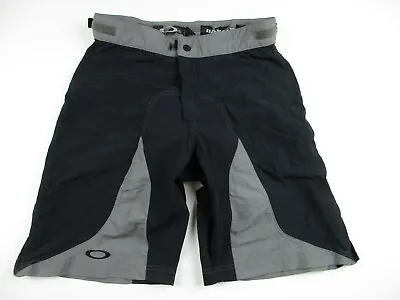 Mens Medium Oakley MTB Cycling Padded Baggy Vented Black Shorts • $49