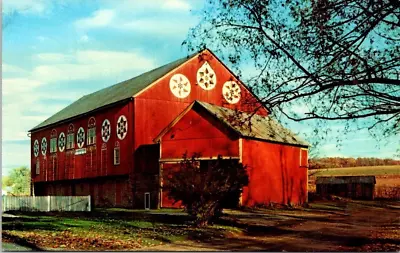 Vintage Postcard~Lancaster Pennsylvania Dutch Country Hex Signs Barn~Unposted • $4.60