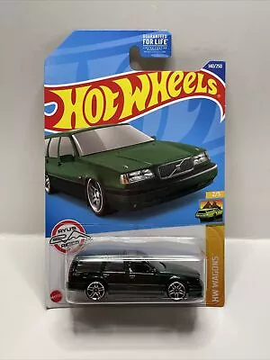 Hot Wheels Wagons Volvo 850 Estate Wagon • $8