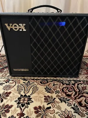 VOX Valvetronix VT40X 40W 1x10 Guitar Modeling Combo Amp With VFS5 Pedal • $299