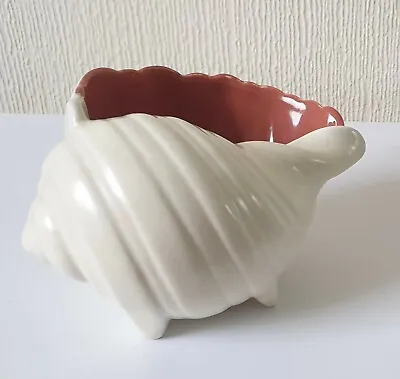 Vintage Ceramic Conch Seashell Small Vase Pot Footed Cream Glazed Ornament VGC • $18.68