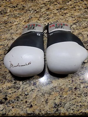 Muhammad Ali Signed Boxing Gloves • $444