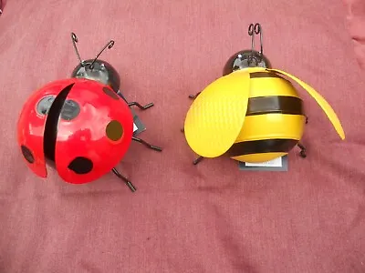 £7.95 • Buy Two Pieces  Metal Bee Ladybird Pair Garden Ornaments UK Seller