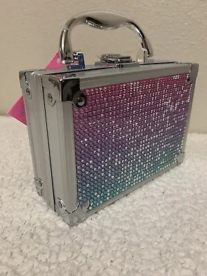 Claire’s Kids Sparkly Makeup Box • $19.99