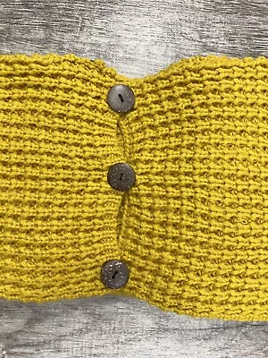 Eddie Bauer Cable Knit Scarf Mustard Yellow Women’s One Size Buttoned Neck Wrap • $8.99