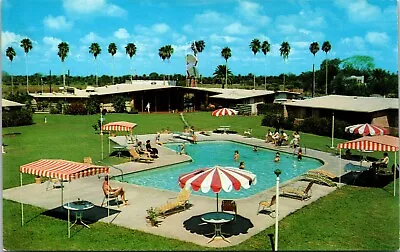 Fairway Motor Hotel McAllen Texas - Postcard • $6.98