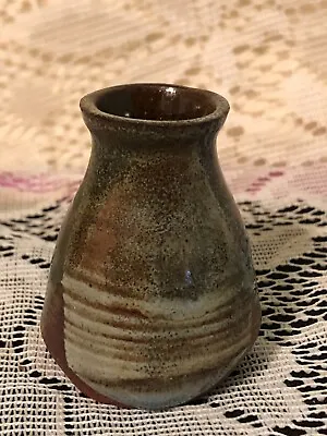 Vintage 2  Pottery Vase  Miniature Doll House Shelf Sitter                B2 • $5
