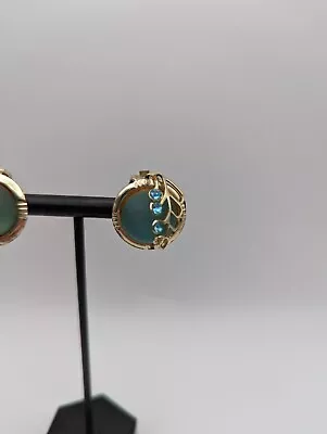 Vintage Gold Toned Brass Earring With Sea Green Colored Stones • $0.99