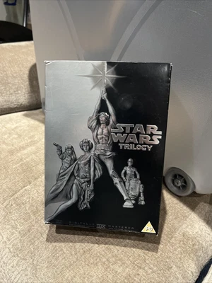 £4 • Buy Star Wars Trilogy Dvd Box Set