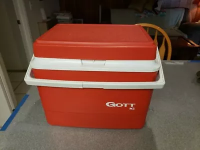 Vintage Gott Cooler 16 Qt Red & White Model 1916 Ice Chest USA 17 X10”x15” • $25