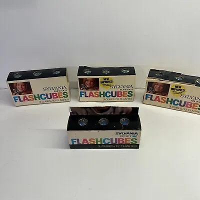 $9.97 • Buy SYLVANIA Blue Dot Flashcubes, 12 Cubes Bulbs Vintage NOS Camera Flashes