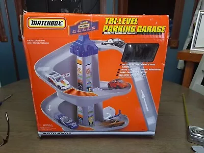 Matchbox Tri-Level Parking Garage Multilevel Garage And Track Set 1999 • $11