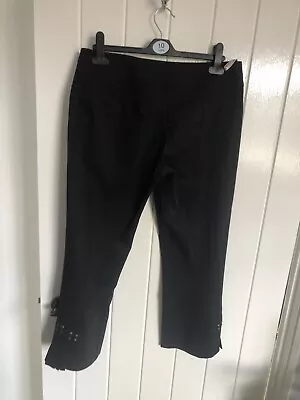 Karen Millen Crop Black Trousers Size 12 • £9.99