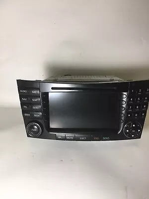 04-07 Mercedes E-class A2118700289001 RADIO GPS NAVIGATION CD PLAYER • $164