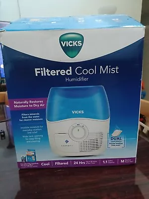 Vicks Filtered Cool Mist Humidifier 1.1gal Model VEV400V1 • $18