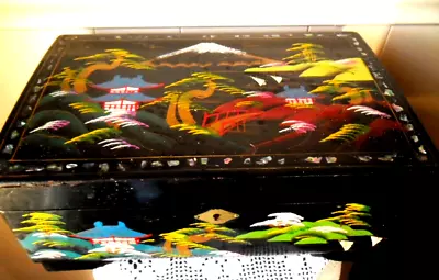Vintage Japanese Black Lacquer Jewelry Box With Shell Hand Painted 13 X 8 X 5  • $45