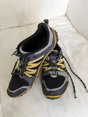 £49 • Buy Vivobarefoot Neo Trail Running Shoe - Water Resistant, Barefoot Style