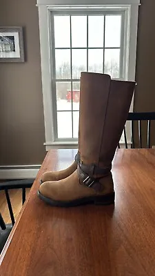 UGG Boots Size 7.5 Womens Excellent Condition • $50
