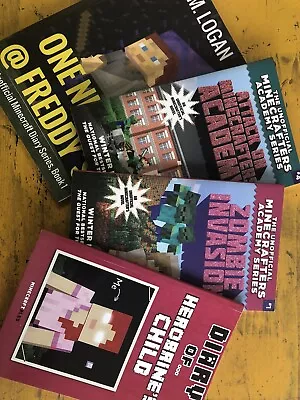 Lot - Mincraft Zombie Invasion Minecrwfters Adventure Gamers Quest Books  • $10.44