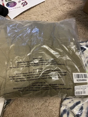 $83 • Buy Peloton Quilted Jacket Size Small