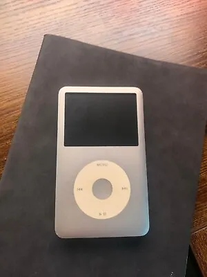 £90 • Buy Apple IPod Classic Silver 160gb MP3 Player - FREE POST