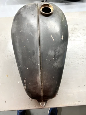 $210 • Buy Triumph 500 T100r T100c Gas Tank