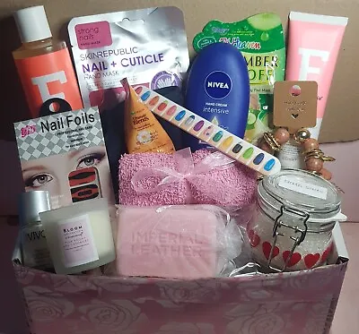 Ladies Birthday Pamper Hamper Gift Mothers Day Nan Wife Mum Girlfriend Daughter • £2.49