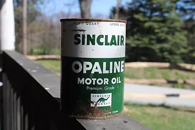 Vintage 1 Qt. Sinclair Opaline Metal Oil Can Full • $9.99